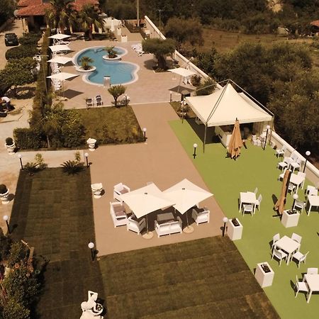 B&B Villa Mery Mileto Zewnętrze zdjęcie