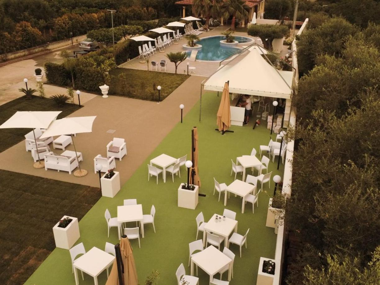 B&B Villa Mery Mileto Zewnętrze zdjęcie