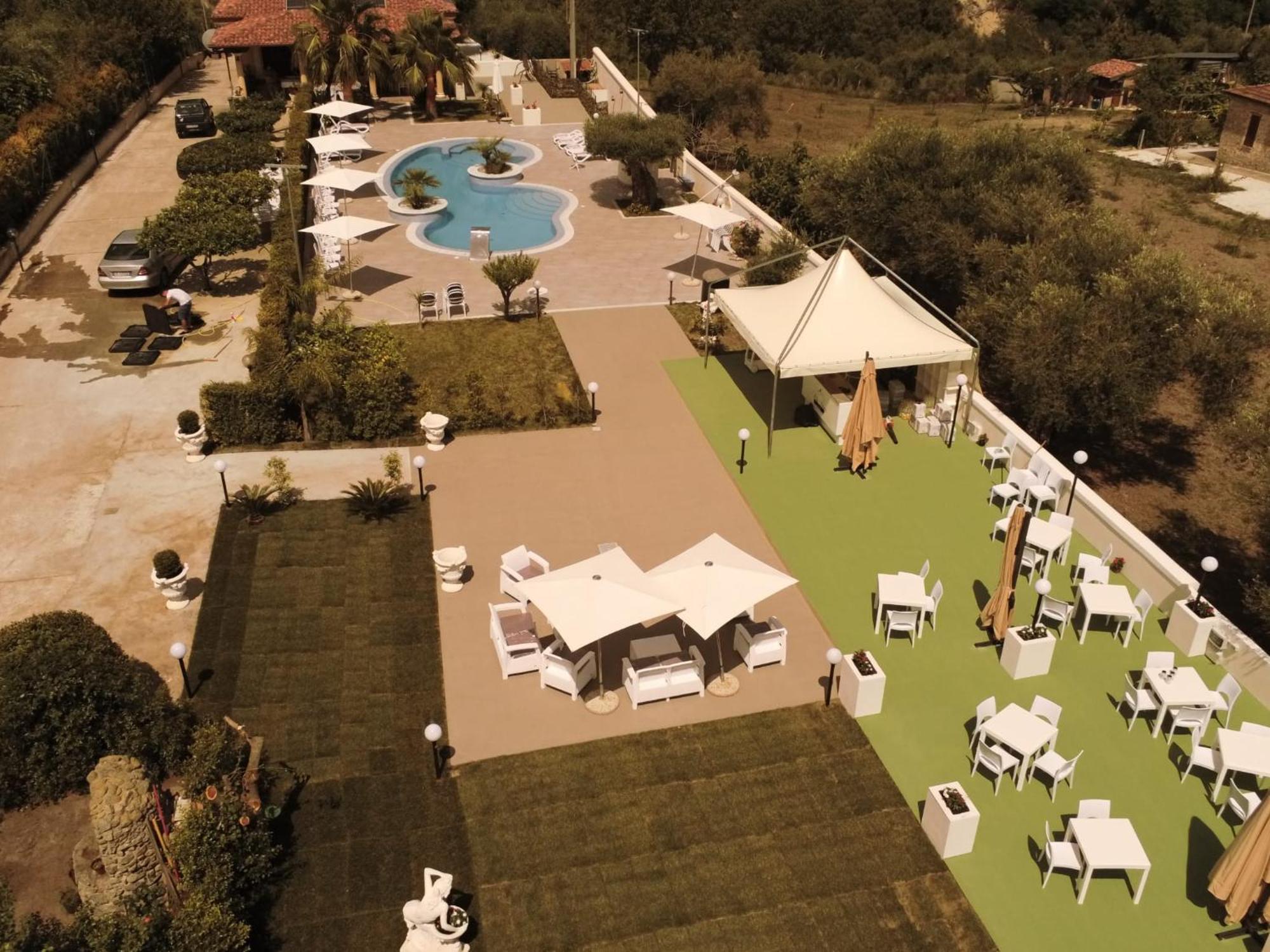 B&B Villa Mery Mileto Zewnętrze zdjęcie
